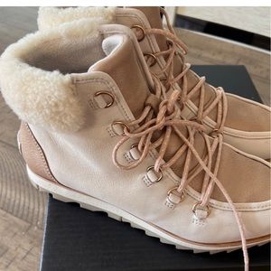 Sorel boots - snow boots Sz 10